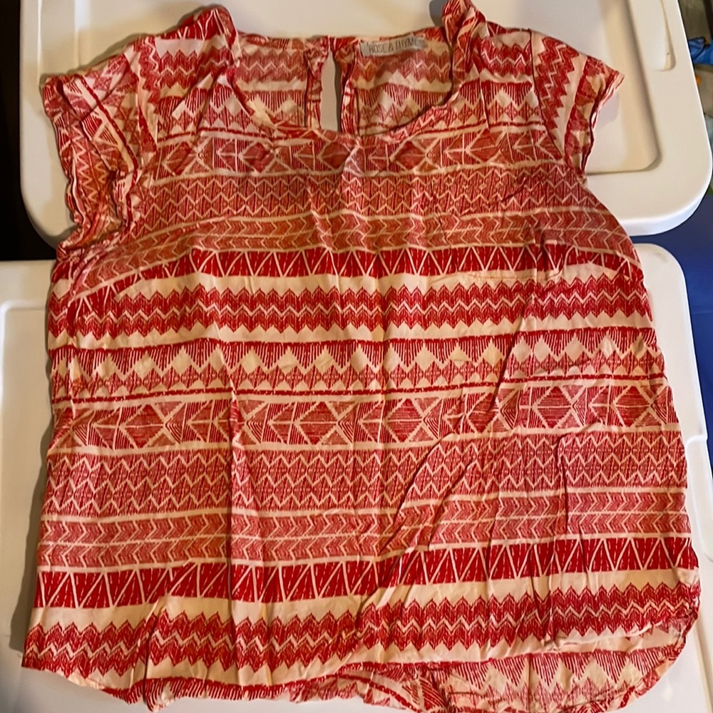 Geometric patterned blouse